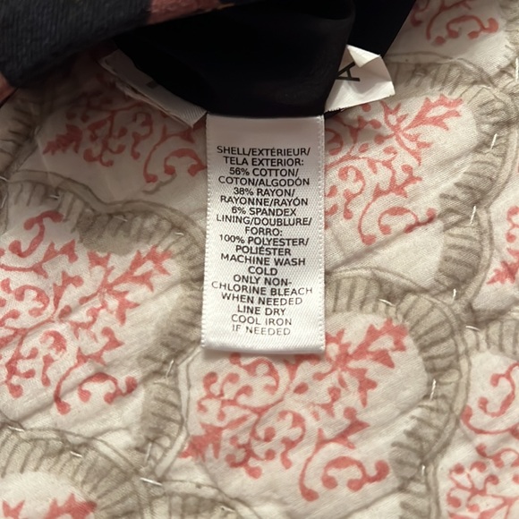 Skirt, lined. Length 23” - Picture 3 of 4